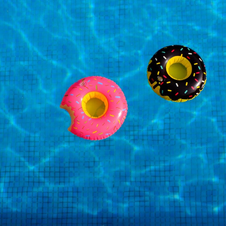 How to help Young People Have A Healthy, Happy Summer
